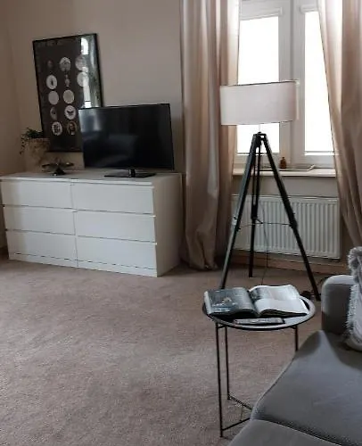 Apartman Chrobrego 19 *